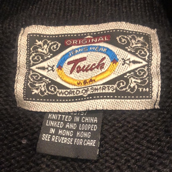 Santa Appliqué Cardigan Sweater - Picture 13 of 14